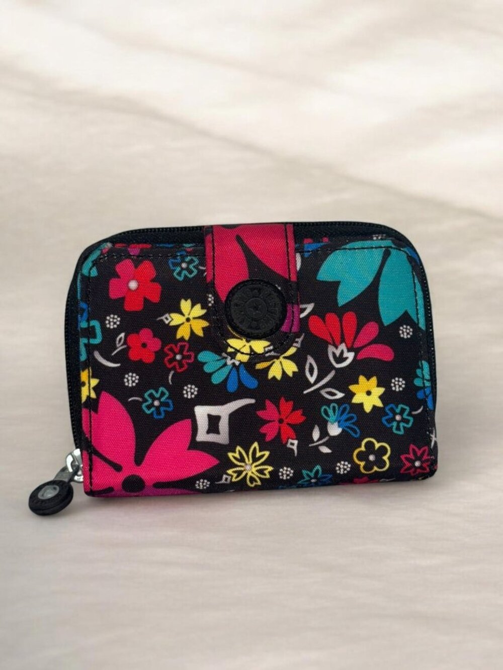 Kipling Floral Print Compact Wallet With Zipper Closure & Multiple Compartments